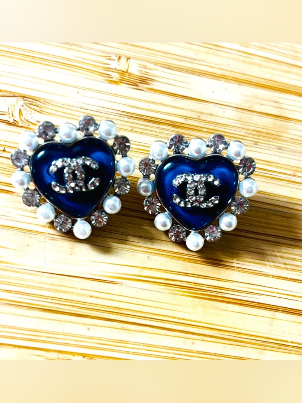 Fashion Jewelry Navy Blue Heart Pearl & Crystal Stud Earrings